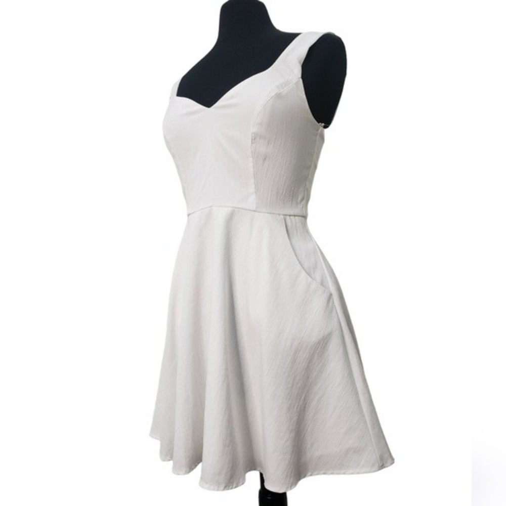 Mi ami white dress